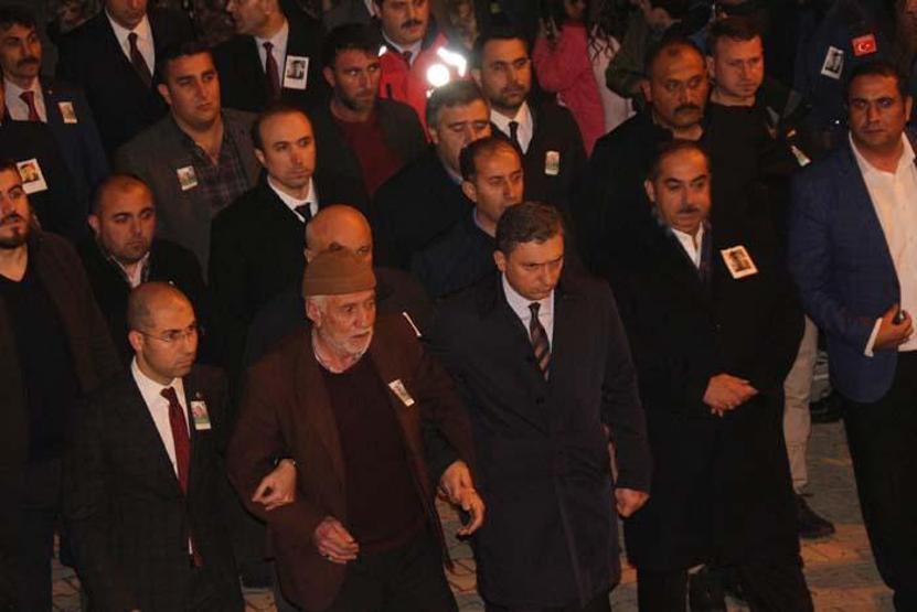 Türkiye şehitlerini uğurluyor