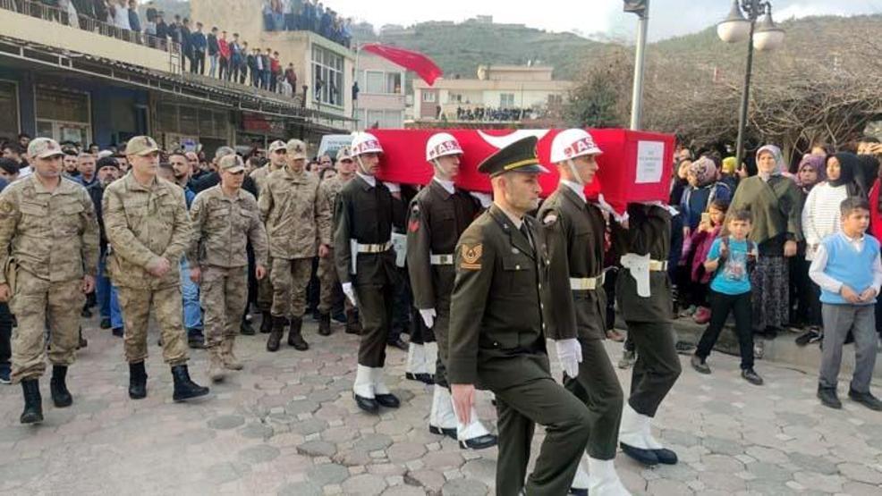 Türkiye şehitlerini uğurluyor