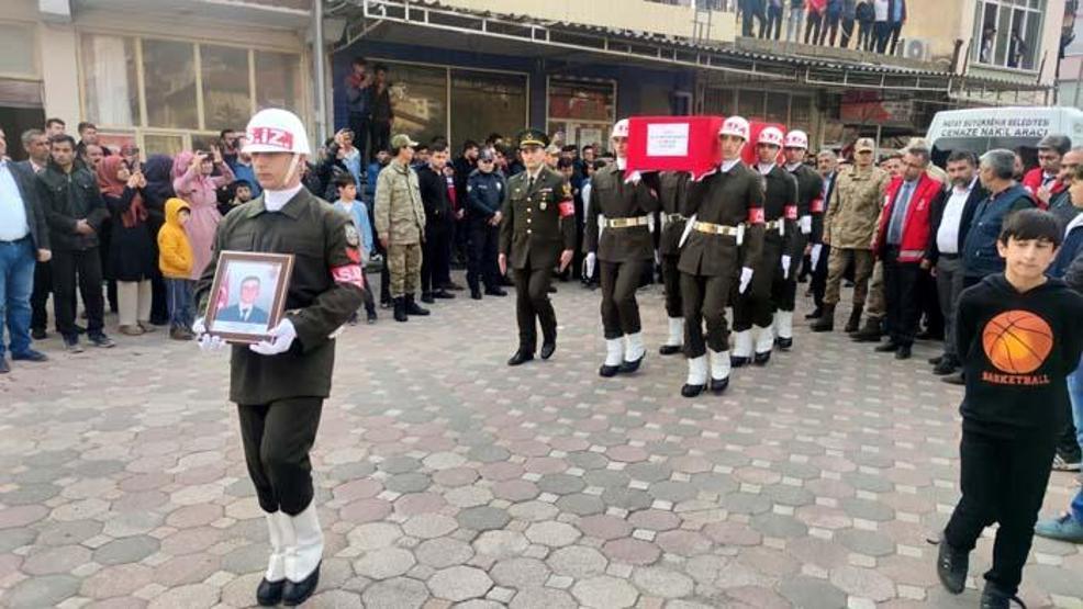 Türkiye şehitlerini uğurluyor