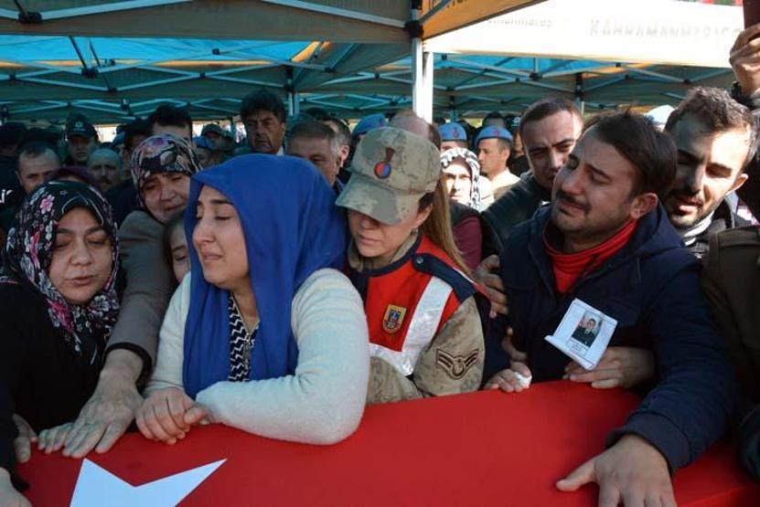 Türkiye şehitlerini uğurluyor