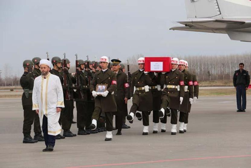 Türkiye şehitlerini uğurluyor