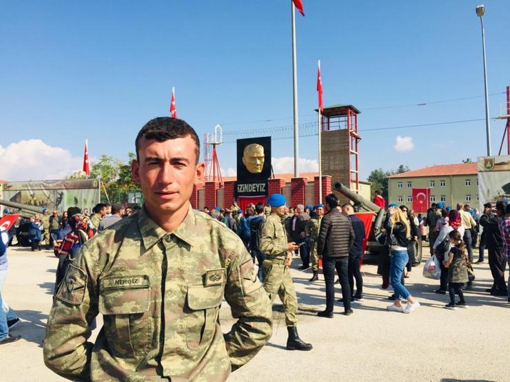 Son dakika...İdlibde hain saldırı Şehitlerin kimlikleri belli oldu