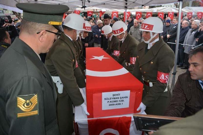 Türkiye şehitlerini uğurluyor