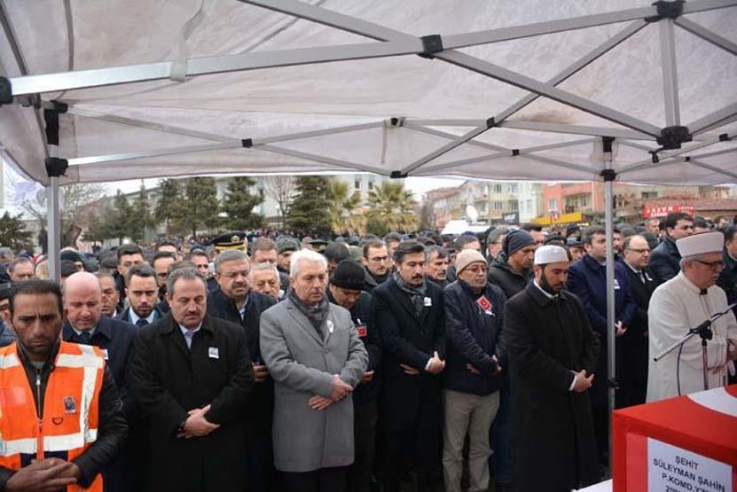 Türkiye şehitlerini uğurluyor