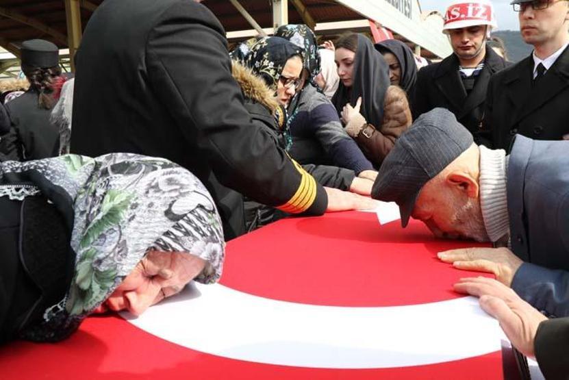 Türkiye şehitlerini uğurluyor