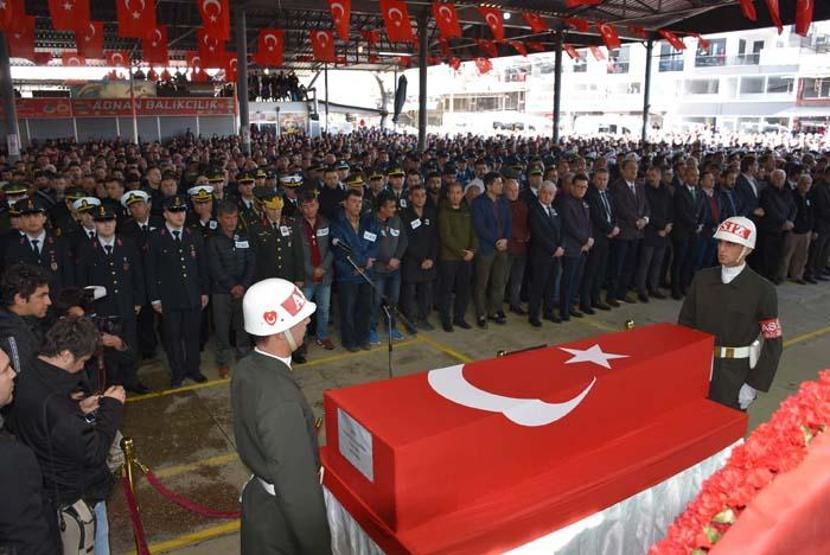 Türkiye şehitlerini uğurluyor