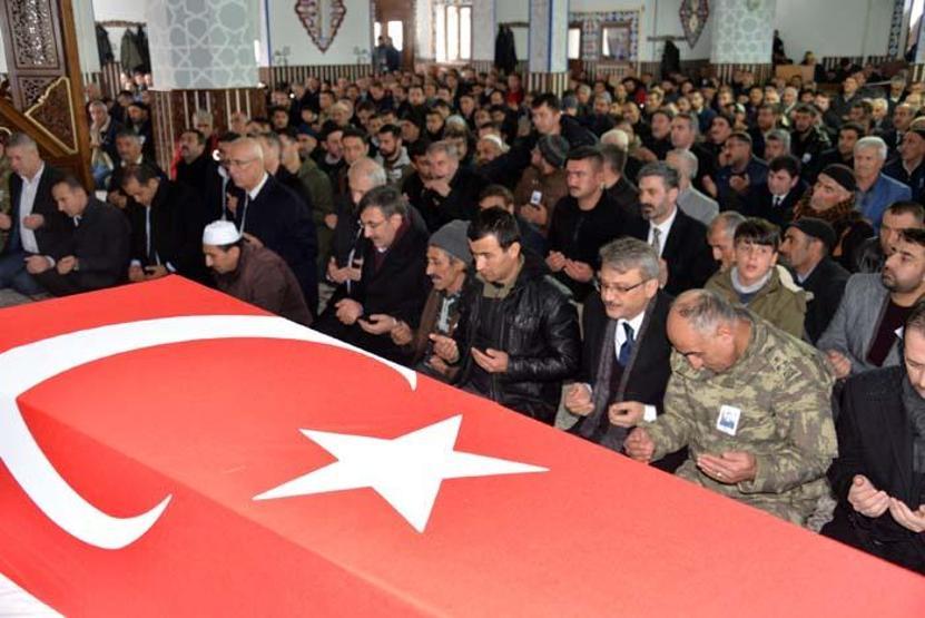Türkiye şehitlerini uğurluyor