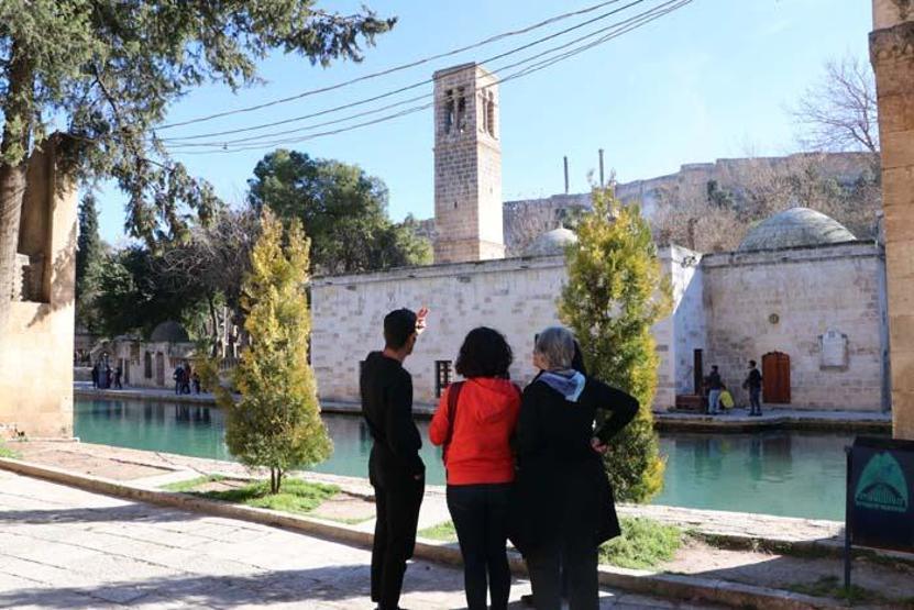 800 yıllık cam ibadete açılıyor