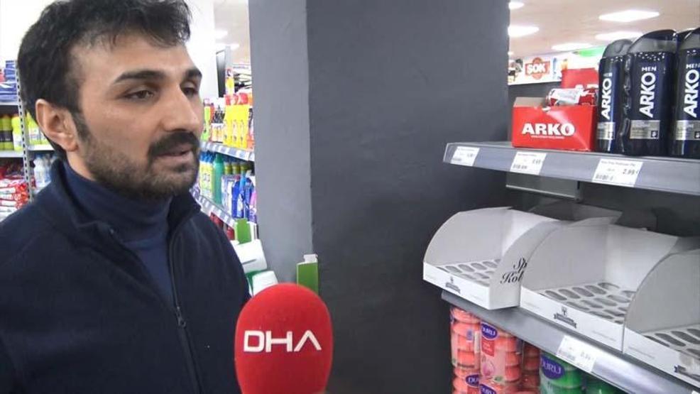 Almanyada koronavirüs paniği: Market rafları hızla boşalıyor