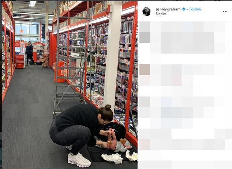 Ashley Graham sonunda bunu da paylaştı