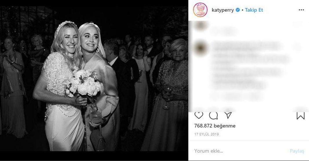 Ünlü şarkıcı Katy Perry hamile