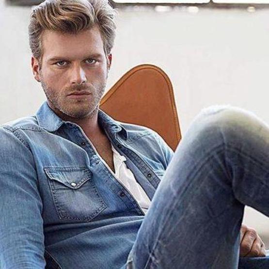 Kıvanç Tatlıtuğdan yeni moda: Matrix havası