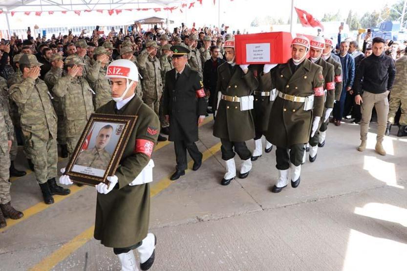 İdlib şehidi sözleşmeli er Enes Kaya son yolculuğuna uğurlandı