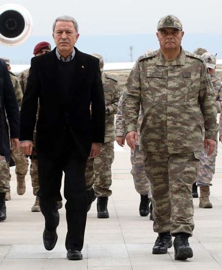 Bakan Akar ve komutanlar sıfır noktasında