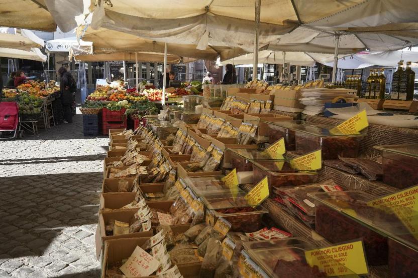 İtalyada bir günde 168 kişi hayatını kaybetti