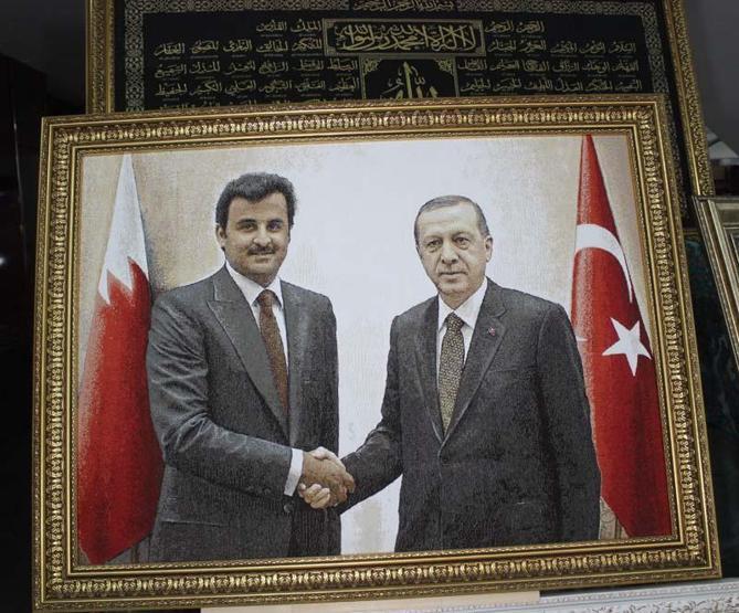 İpliklerden 3 boyutlu resim yapıyor