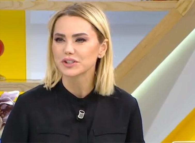Ece Erkenden canlı yayında istifa açıklaması