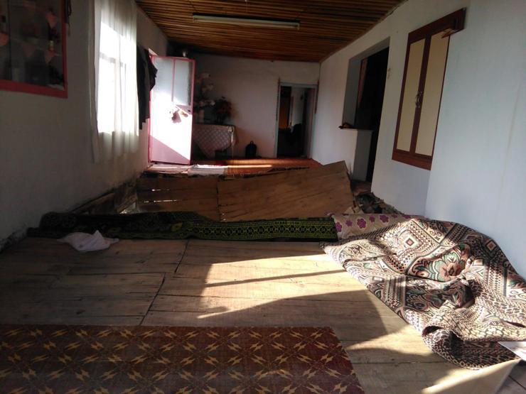 Düğün evinin zemini çöktü
