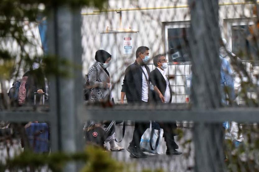 Umreden dönen vatandaşlar yurtlara yerleştiriliyor