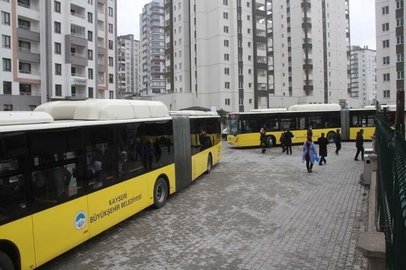 Umreden dönen vatandaşlar yurtlara yerleştiriliyor