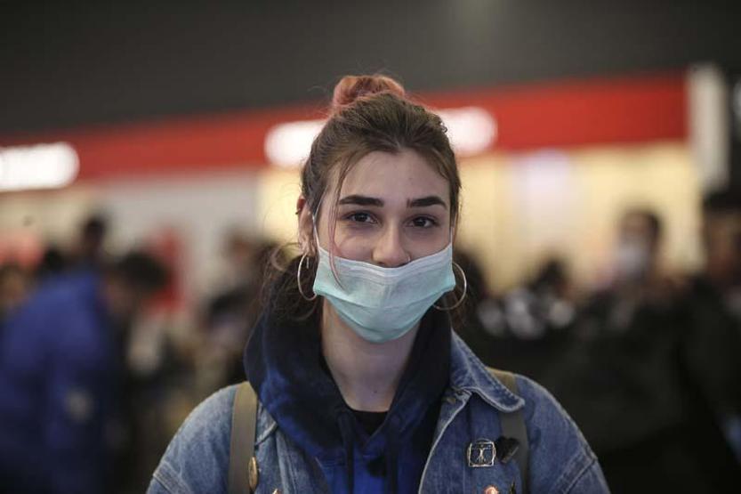 İngilteredeki Türk vatandaşlarını taşıyan uçak İstanbula geldi