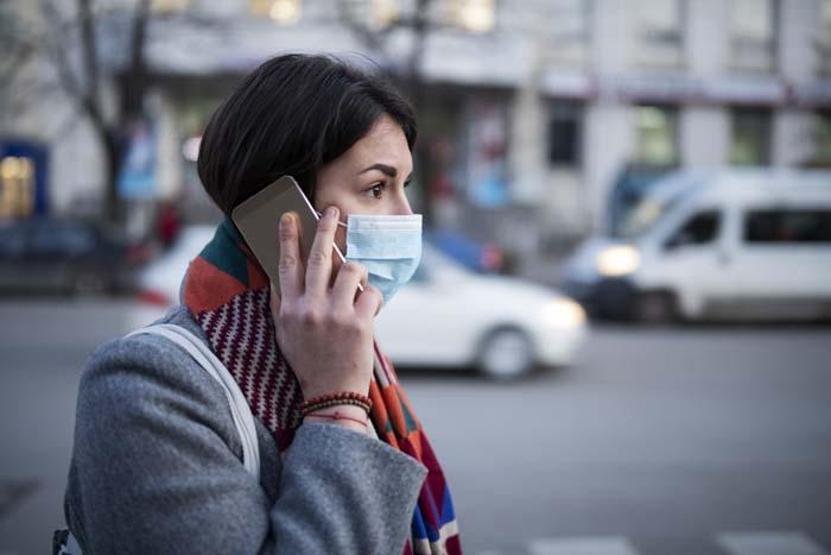 Koronavirüse karşı cep telefonlarını nasıl temizlemeliyiz