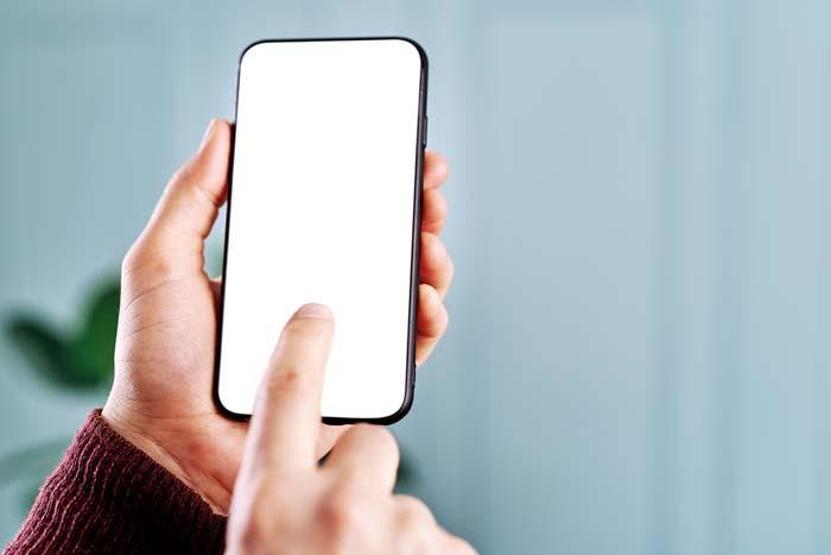 Koronavirüse karşı cep telefonlarını nasıl temizlemeliyiz