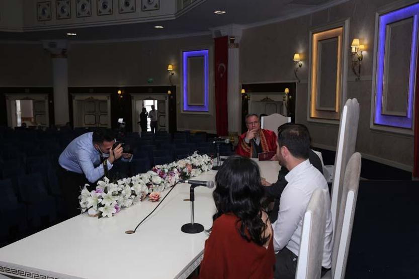 Ümraniye’de koronavirüse karşı online nikah dönemi başladı