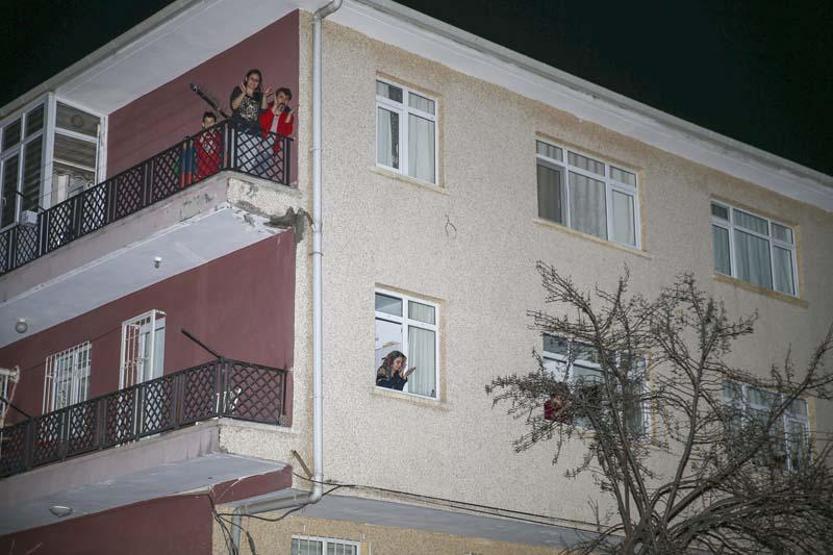 Tüm Türkiyeden sağlık çalışanlarına destek
