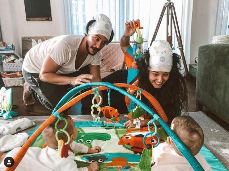 Apartman dairesinden lüks villaya Pelin Akil ve Anıl Altan bu evde yaşıyor...