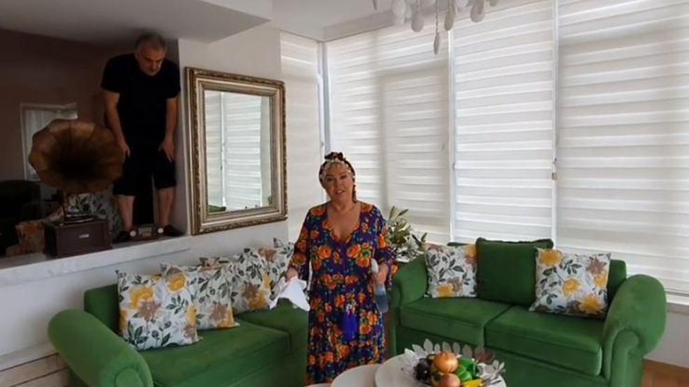Safiye Soyman ve Faik Öztürk’ün temizlik kavgası