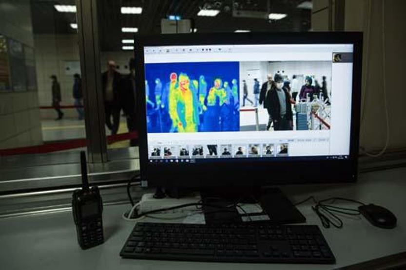 Tüm istasyonlara yerleştirildi Yolcular böyle izleniyor