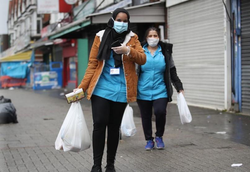 İngiltereyi ikiye bölen açıklama: Solunum cihazları ölme ihtimali yüksek hastalardan çıkarılıp gençlere takılabilecek