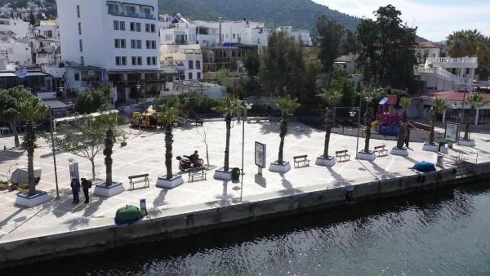 Bodrumda sahil ve sokaklar bomboş
