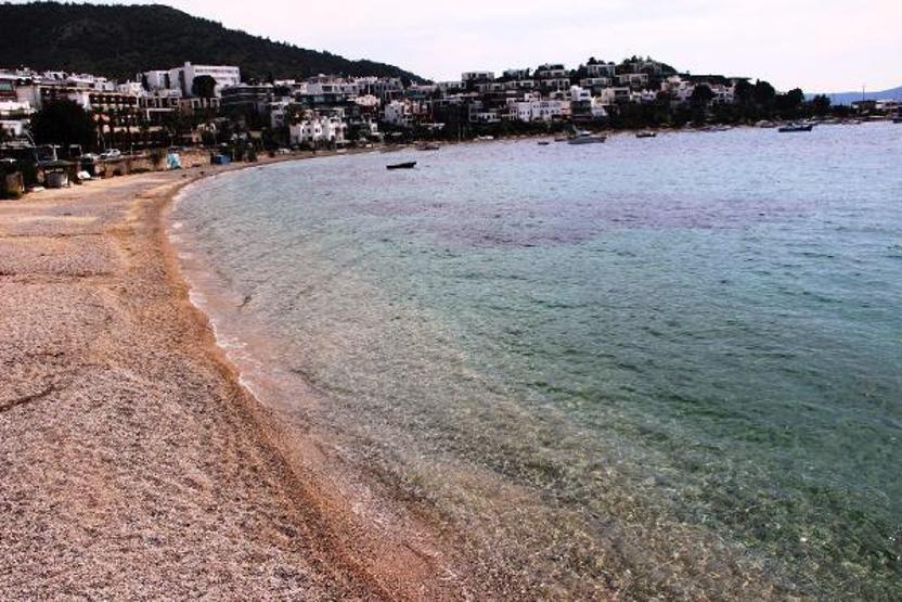 Bodrumda sahil ve sokaklar bomboş