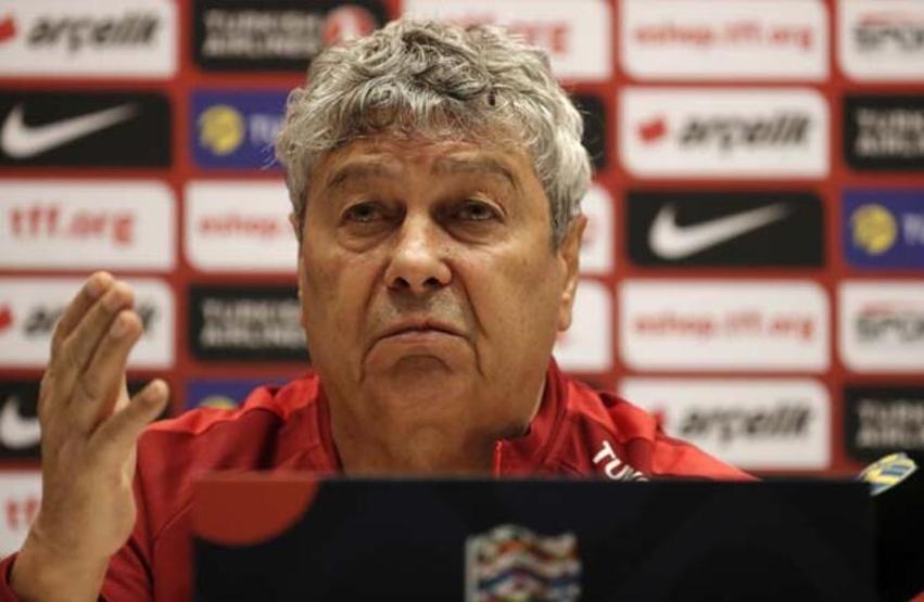 Mircea Lucescu: Yeni dönem genç futbolcuların olacak