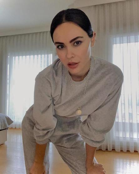 Zeynep Sever Demirel 19 yaşından daha zayıf