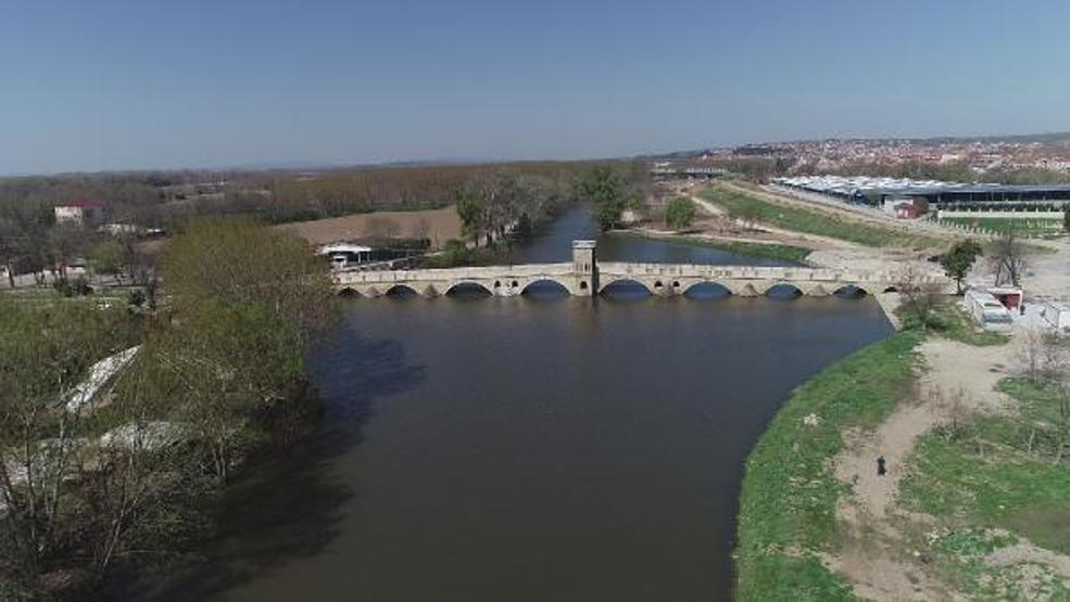 Bulgaristan baraj kapaklarını açtı, taşkını Kanal Edirne önledi