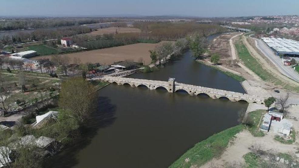 Bulgaristan baraj kapaklarını açtı, taşkını Kanal Edirne önledi