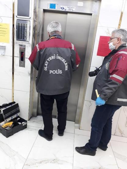 Koronavirüs paniğine neden olan madde, büyü için sürülen domuz yağı çıktı