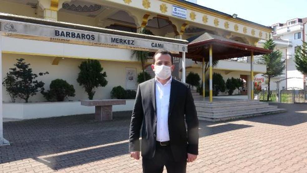 Borcu ödedi, veresiye defterini yaktı