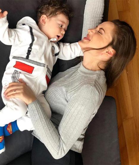 Karanın birinci yaş gününe koronavirüs engeli