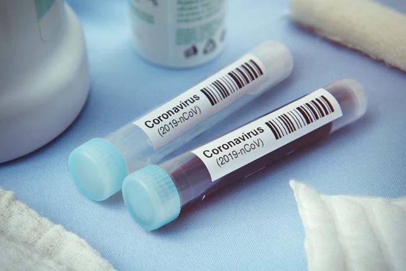 Koronavirüsün gözdeki belirtisine dikkat