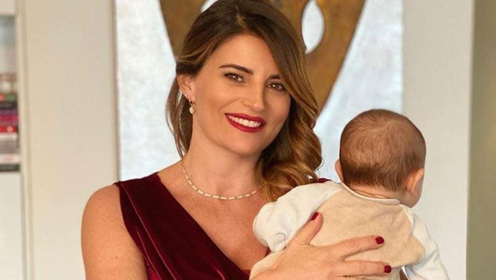 Ece Vahapoğlu canlı yayında karantina günlerini anlattı