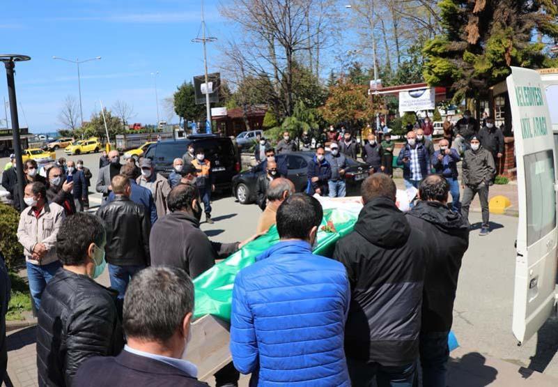 Rizede öldürülen AK Parti Fındıklı İlçe Başkan Yardımcısı Gamze Pala toprağa verildi