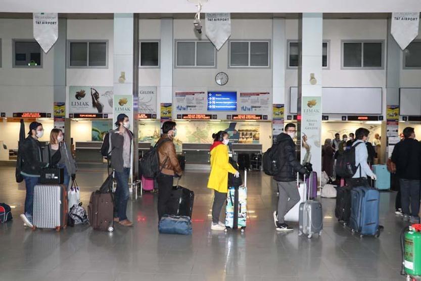 KKTCden dönmek isteyen Türk vatandaşları için uçak seferleri başladı
