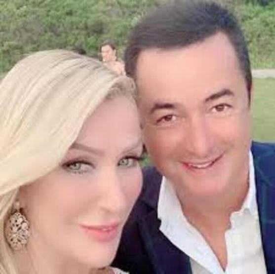 Seda Sayan makyajsız fotoğraf paylaşma devam ediyor
