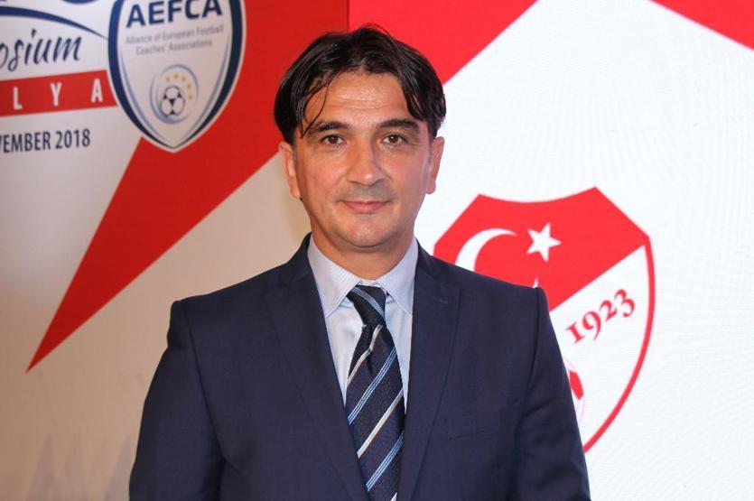 Beşiktaşın eski hocası Fenerbahçeye
