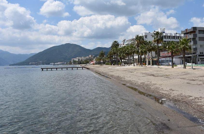 Antalya ve Muğlanın turistik bölgeleri en sakin günlerini yaşıyor