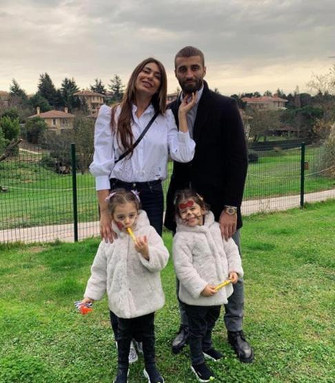 Ebru Şancı Öztürkten karnı burnunda ilk poz